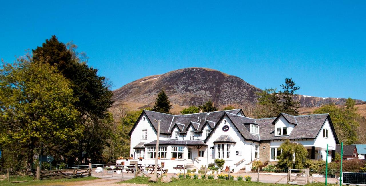 Glen Clova Hotel & Luxury Lodges Millton of Clova Экстерьер фото
