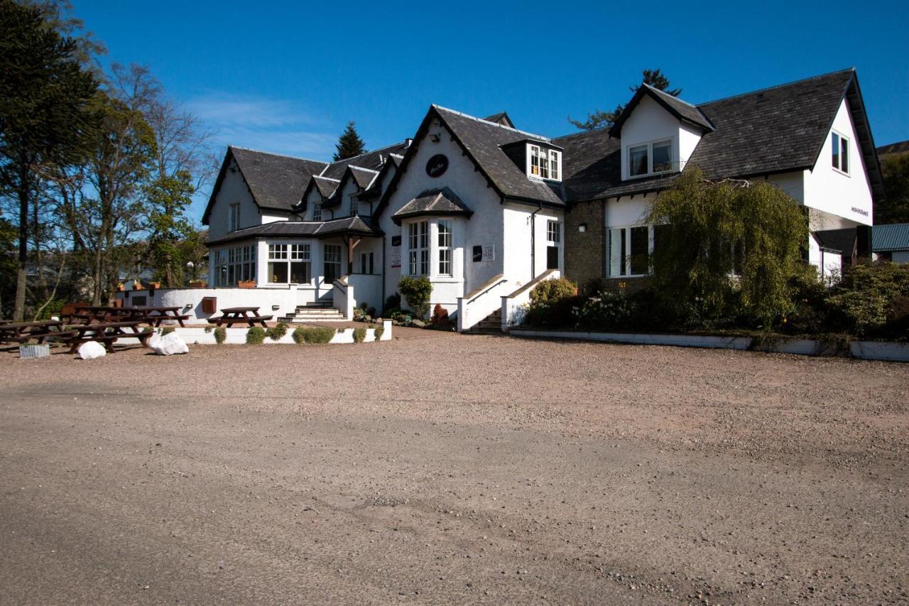 Glen Clova Hotel & Luxury Lodges Millton of Clova Экстерьер фото